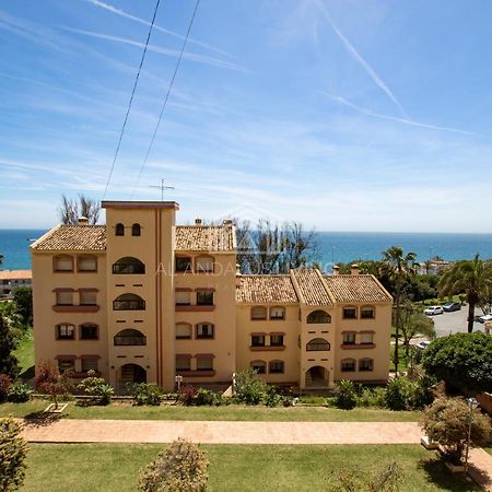 Апартаменты Panoramic Sea Views And Direct Access To The Beach From The Community In Torrenueva Малага Экстерьер фото